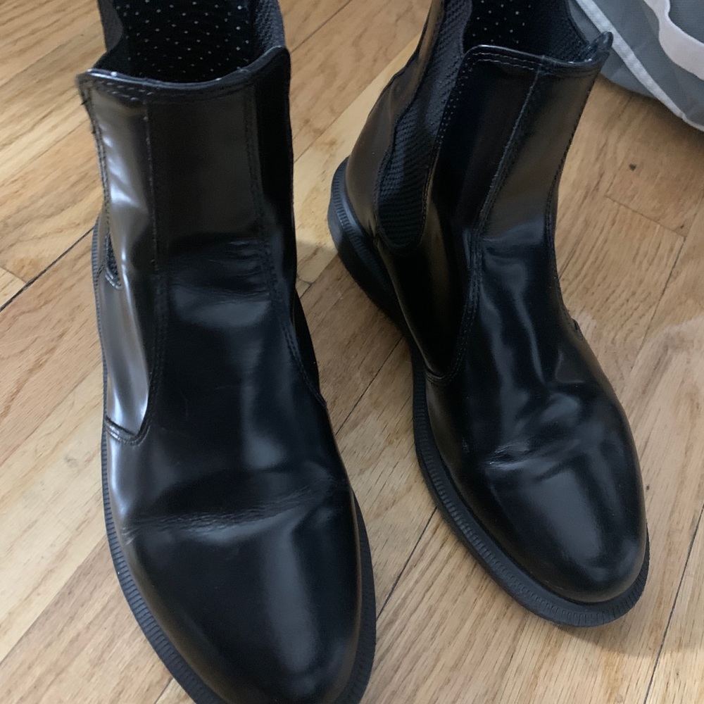 Doc Martens Black Chelsea Boots size 39